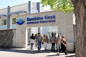 Bambin Gesù accoglie ucraini