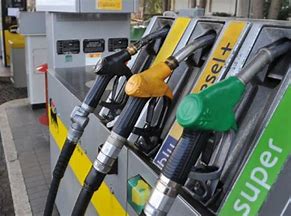 Aumenta la benzina
