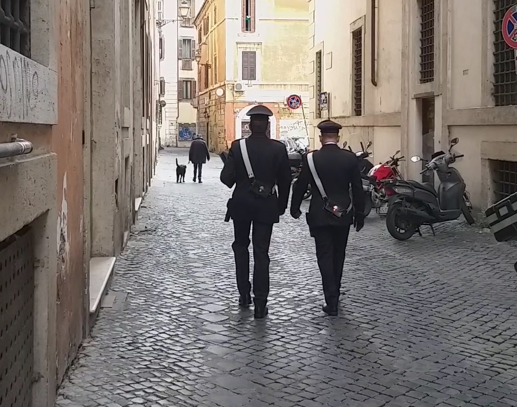 Sanzioni e chiusure dai controlli dei Carabinieri