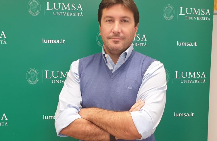 Covid, Maruotti (LUMSA) "Attenzione ai dati, ma senza terrore"
