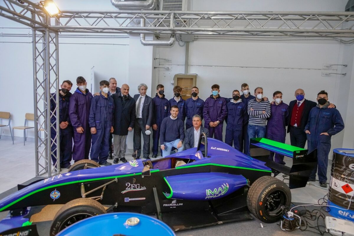 XC Motorsport porta in pista gli studenti