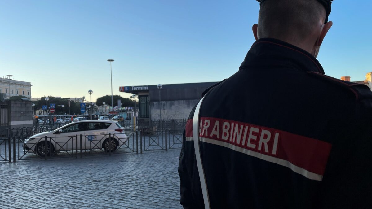 Pattuglia dei Carabinieri aggredita senza motivo