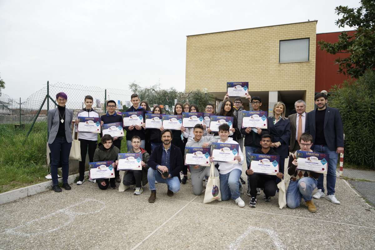 La scuola A. Manzi di Villalba vince "Scrittori di Classe"