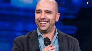 Checco Zalone torna nei teatri