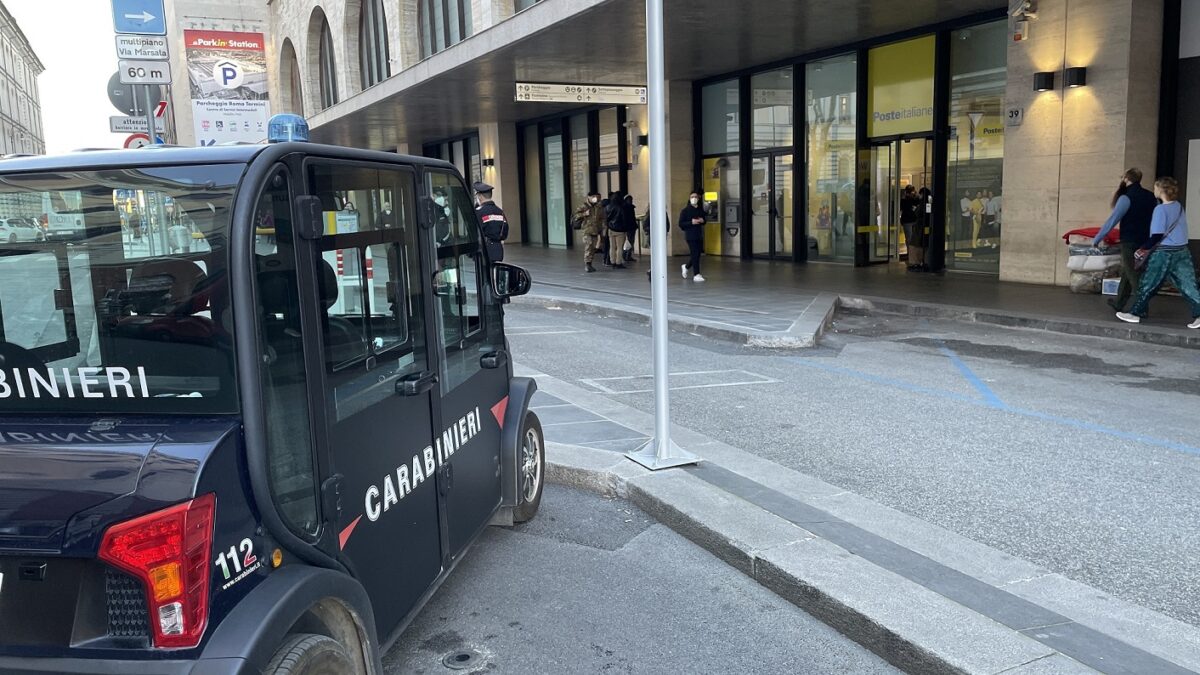 Vigilanza continua alla Stazione Termini dei Carabinieri