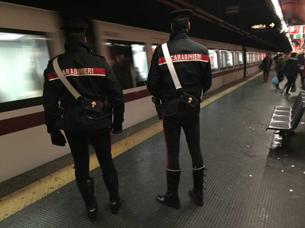 Sventato suicidio