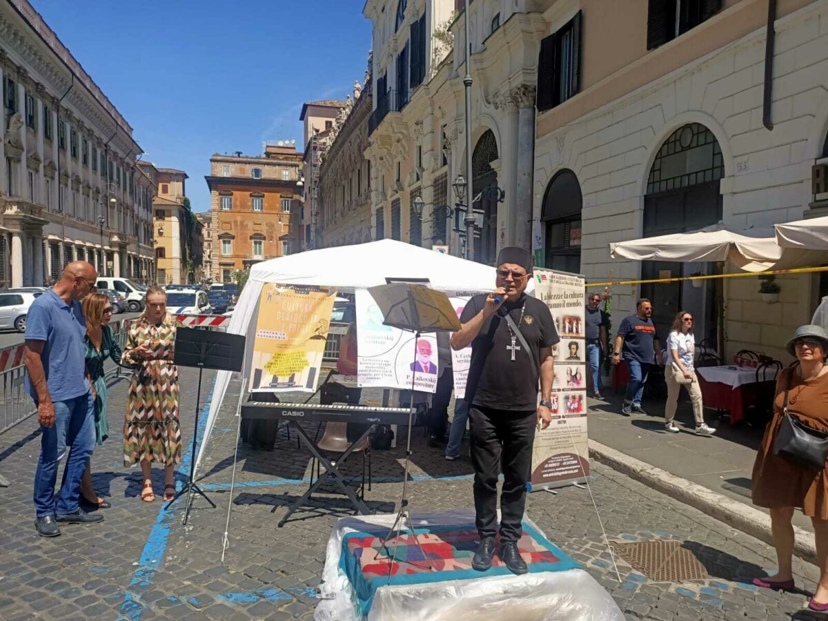 Manifestazione contro la russofobia a Roma