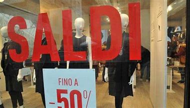 Saldi estivi al via 2 luglio