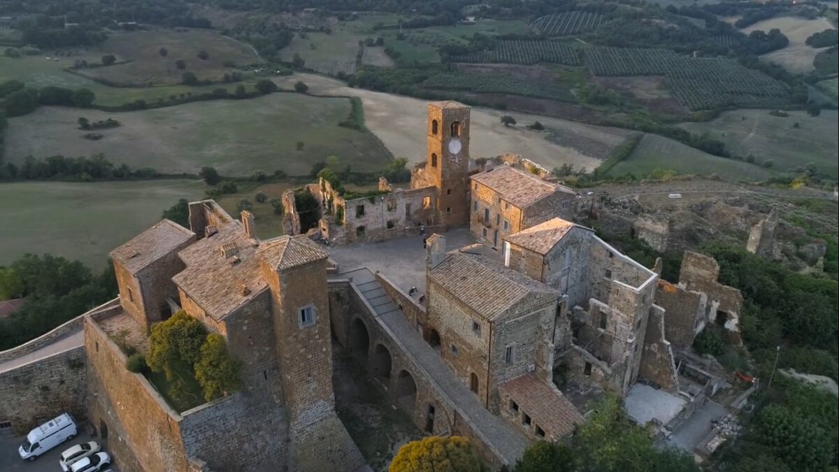 Al Borgo Fantasma di Celleno Le vie del Giubileo nel week end