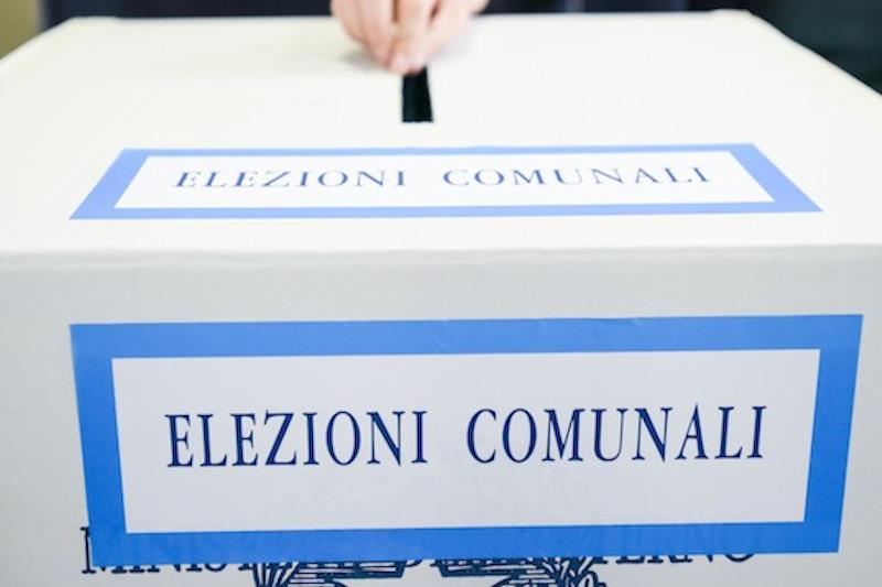 Centrodestra trionfa anche nel Lazio