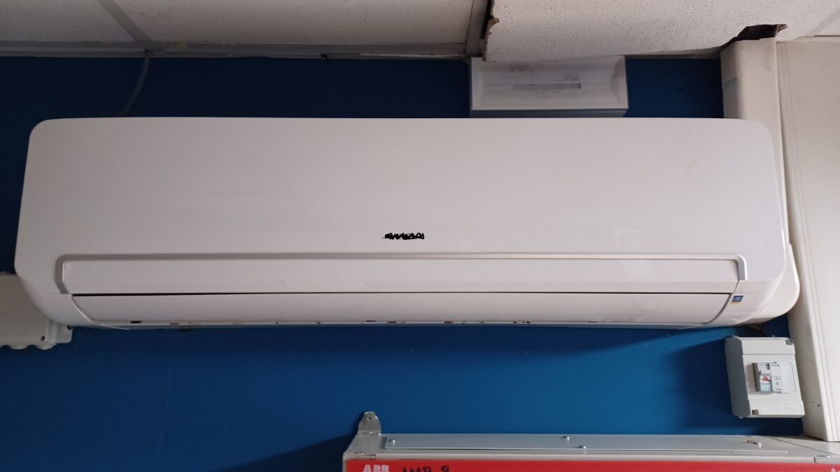 Risparmiare energia e soldi con i decaloghi di Energy Saving