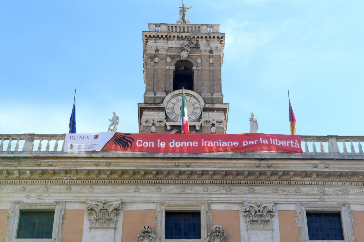 Solidarietà alle donne iraniane in Campidoglio