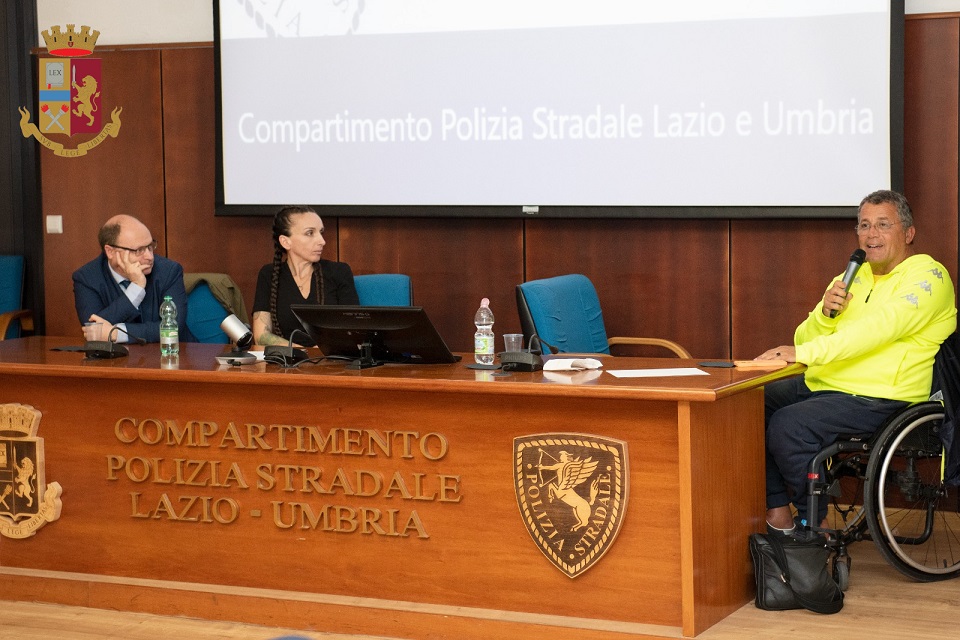 L’Ufficio Verbali della Polizia Stradale di Roma diventa spazio espositivo