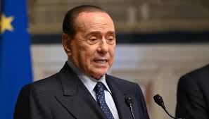 Berlusconi assolto a Roma