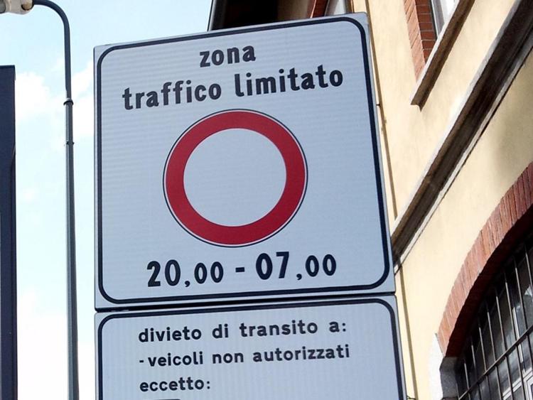 La Ztl fascia verde sempre sotto attacco