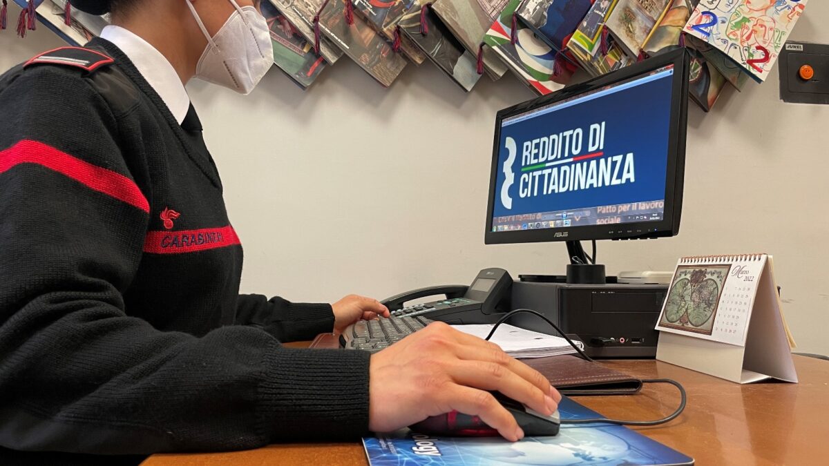 Reddito di cittadinanza irregolare: 24 denunciati