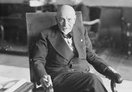 Muore Luigi Pirandello