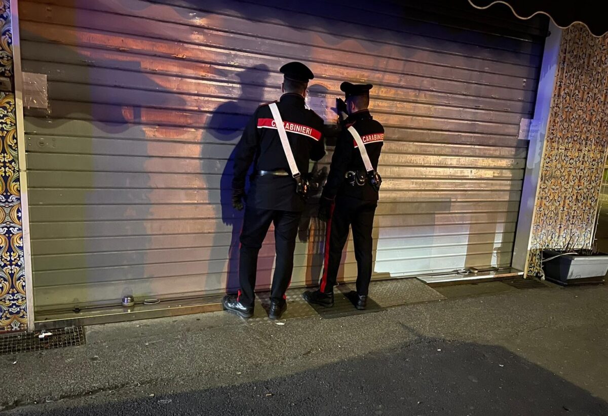 Bar ritrovo della malavita chiuso dai Carabinieri