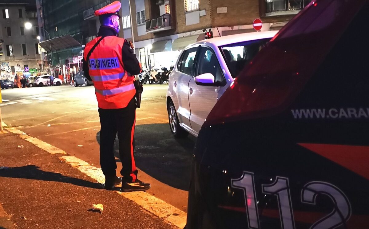 Rapinatore arrestato dai Carabinieri in via delle Palme