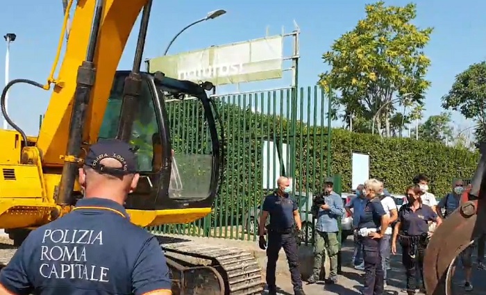 Insediamento abusivo a Roma
