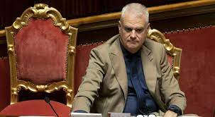 Zangrillo promozioni a dirigenti