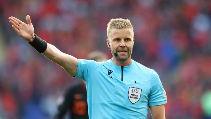 Arbitra lo svedese Nyberg