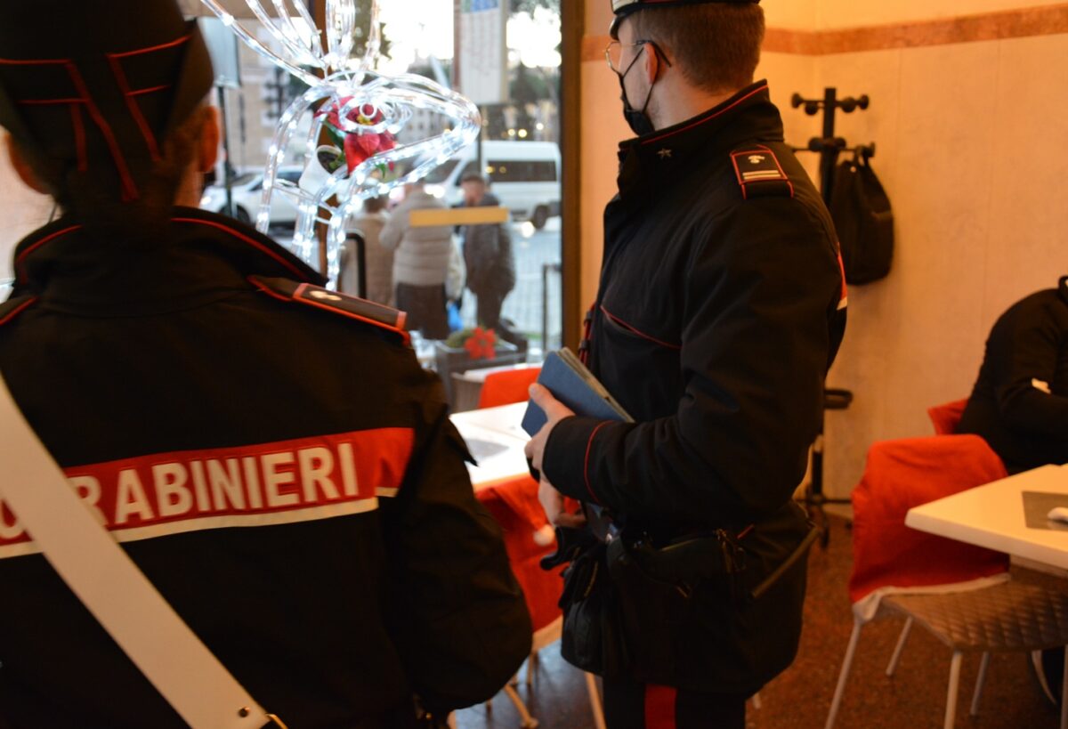 Due giovani peruviani arrestati in flagranza a Piazza Venezia
