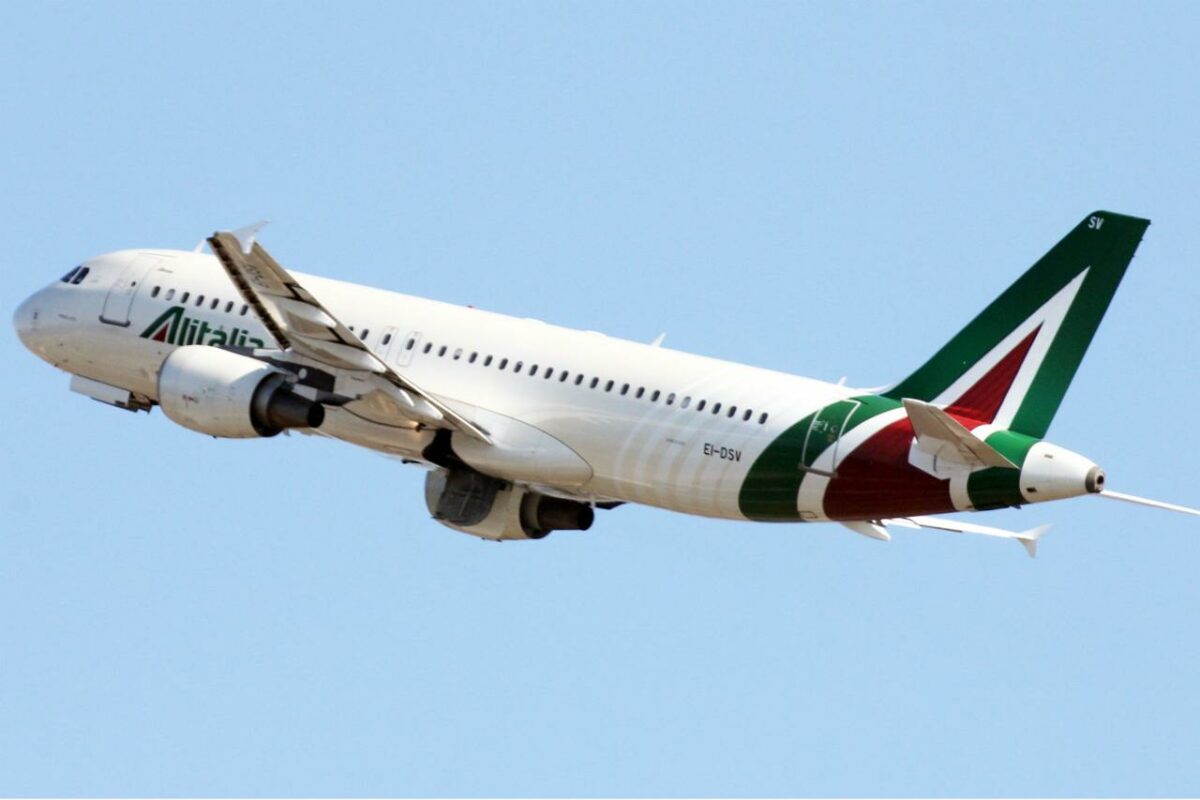 Alitalia cub domani presidio