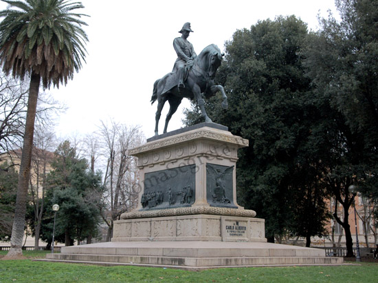 Monumento a Carlo Alberto