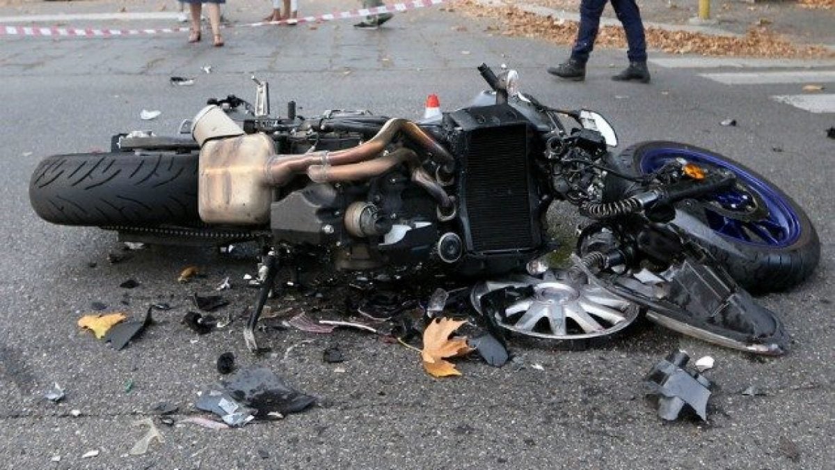 Scontro auto-moto all'Eur