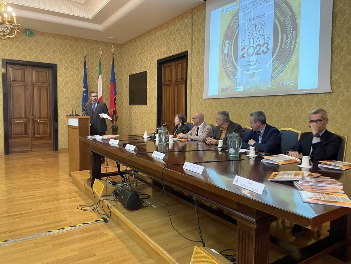Roma Expo Guitars presentato a Palazzo Ventini