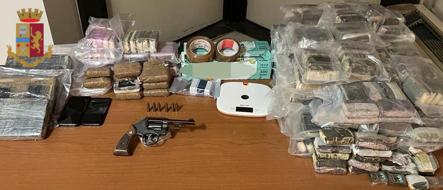 Spacciatore 32enne arrestato al Casilino