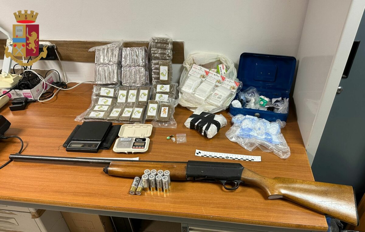 Contrasto allo spaccio di stupefacenti: due arresti sul Litorale