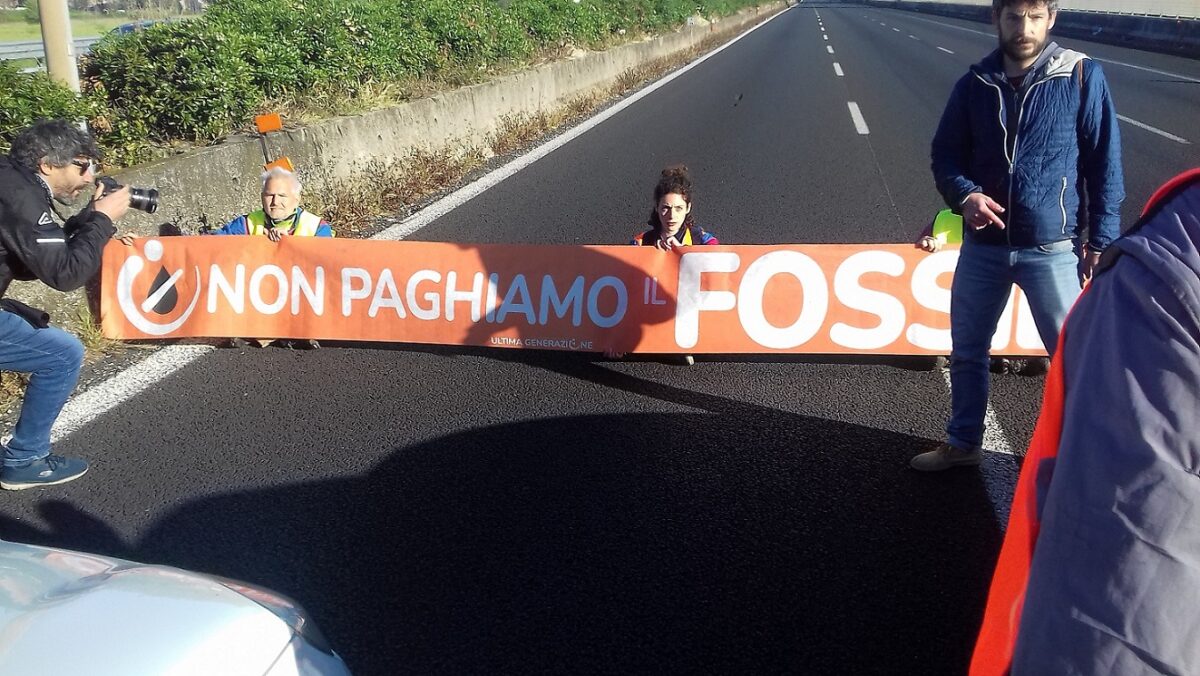 Ultima Generazione ha "colpito" questa mattina alle 8 sul GRA
