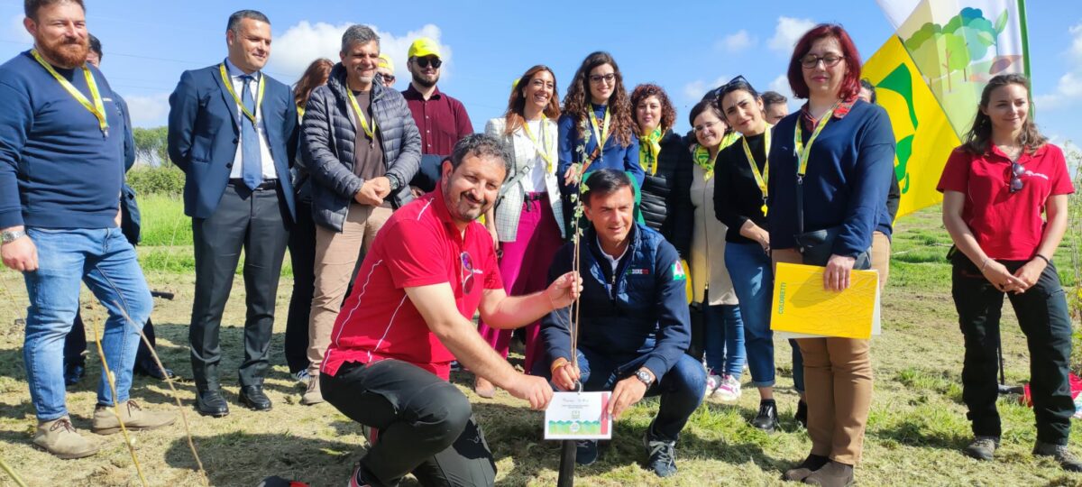 Nasce il bosco mangia smog ad Aguzzano