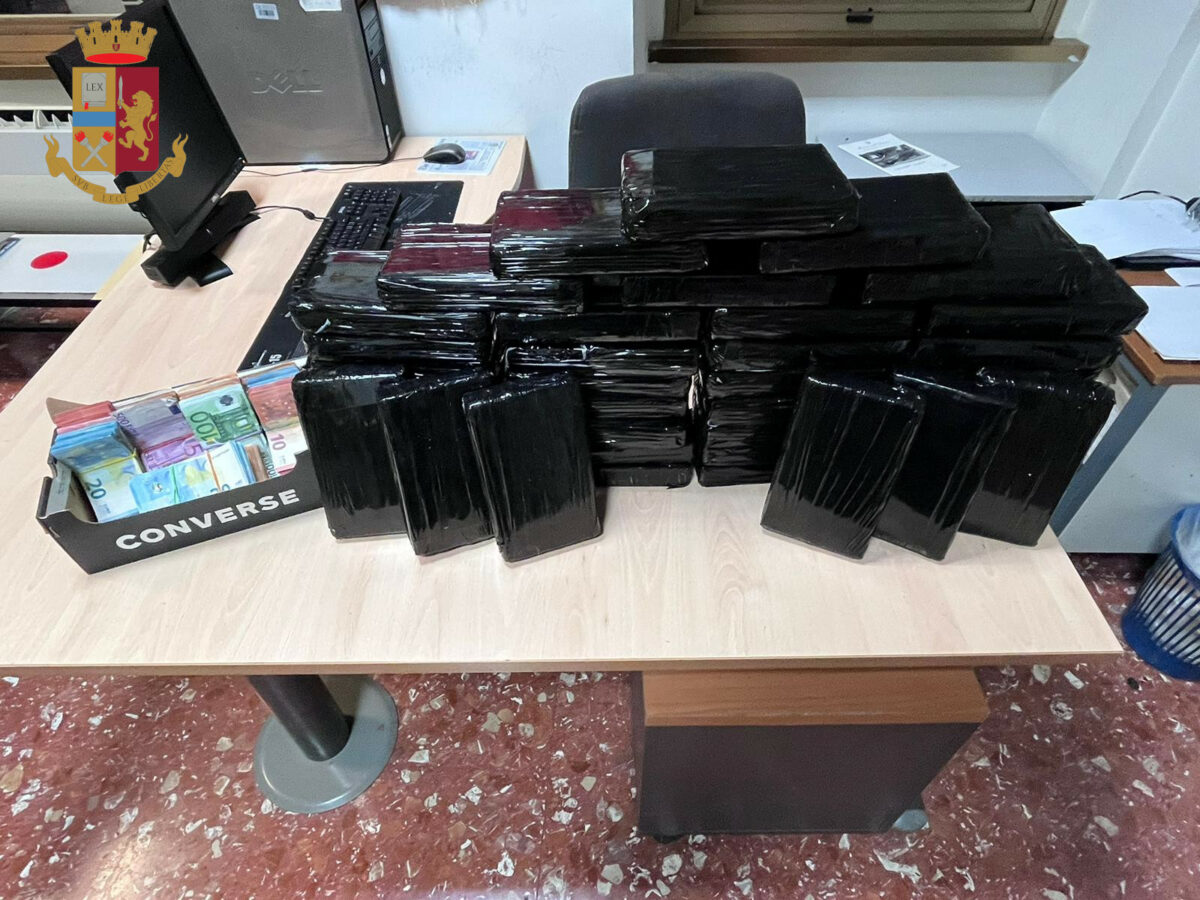 Tre stranieri in manette per spaccio a Garbatella