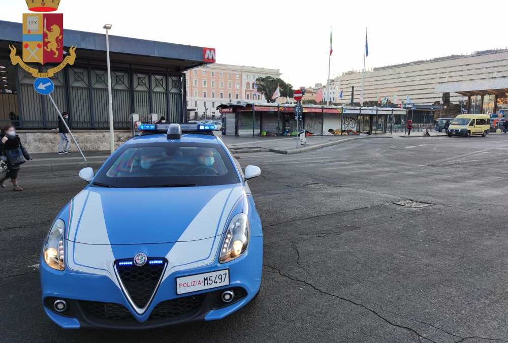 Arresti della Polizia nella zona della Stazione Termini per rapina e spaccio