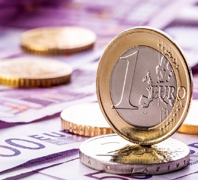 Azienda taglia le ore ai dipendenti