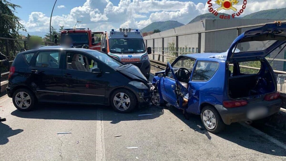 Incidente tra tre auto Colleferro