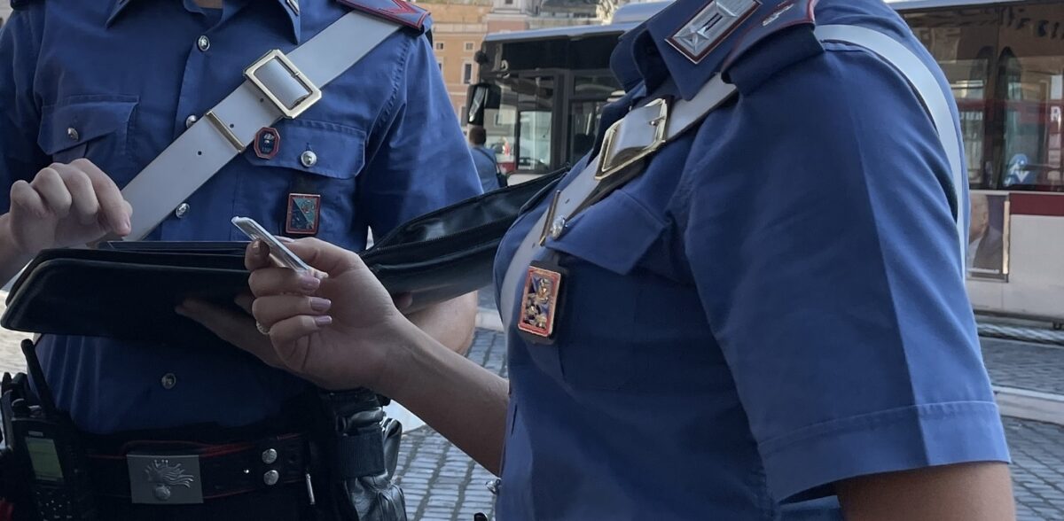 Cinque arresti per furto dei Carabinieri sui mezzi pubblici