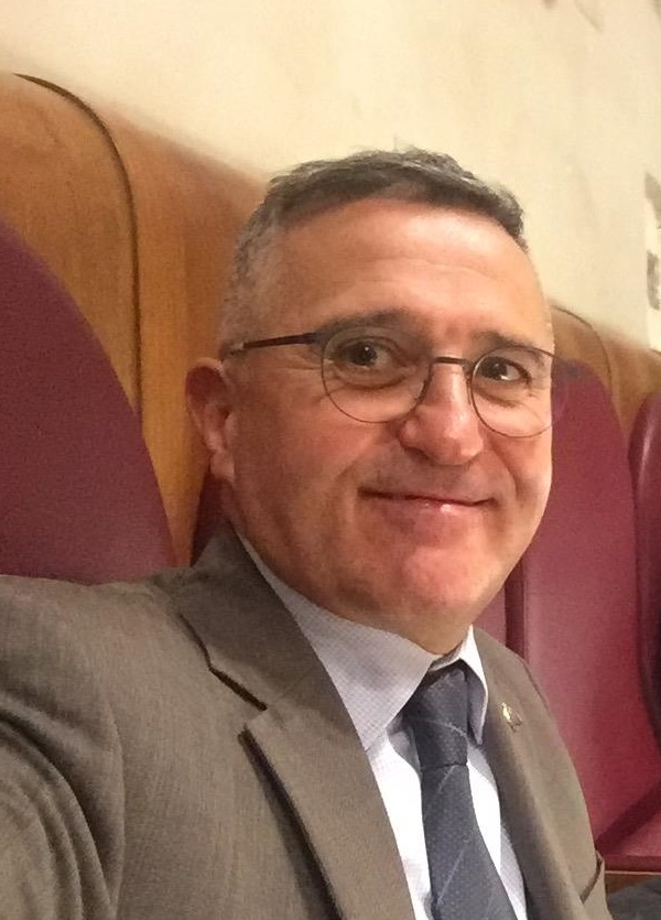 La Onlus Planet Solidarietà dona 5 defibrillatori ai Carabinieri