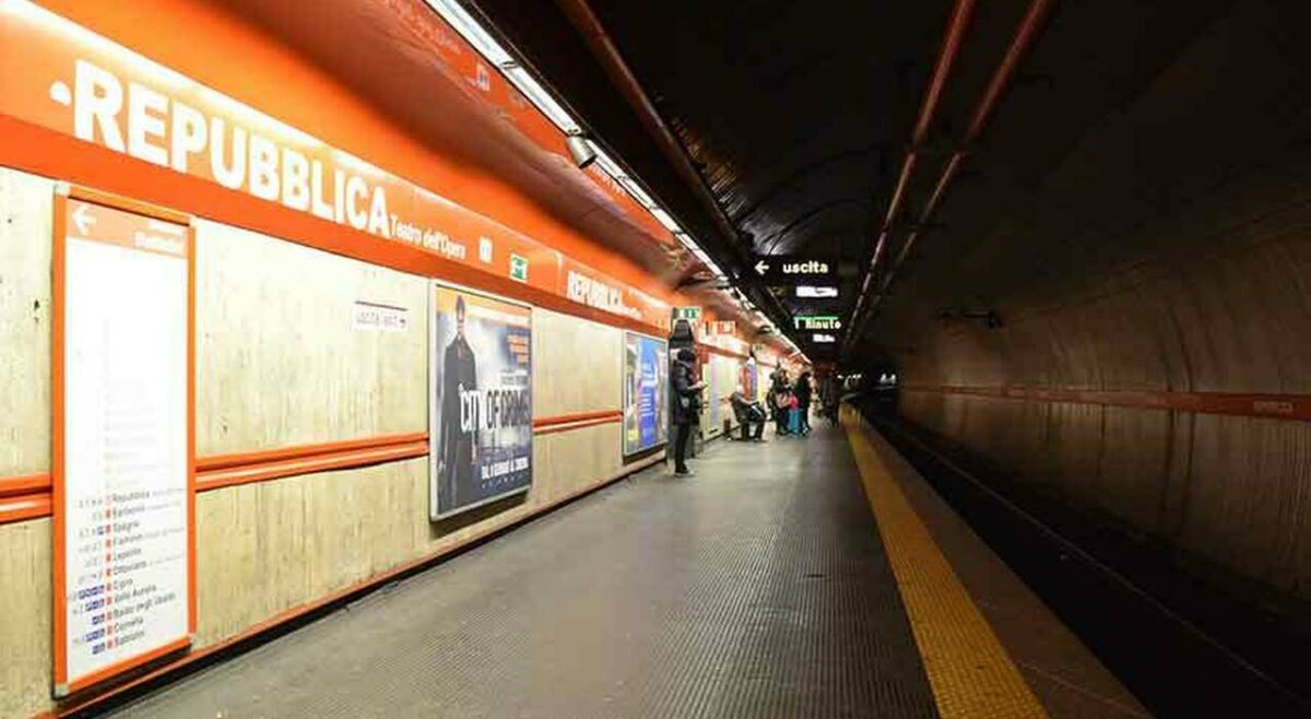 La linea metro A chiude Agosto