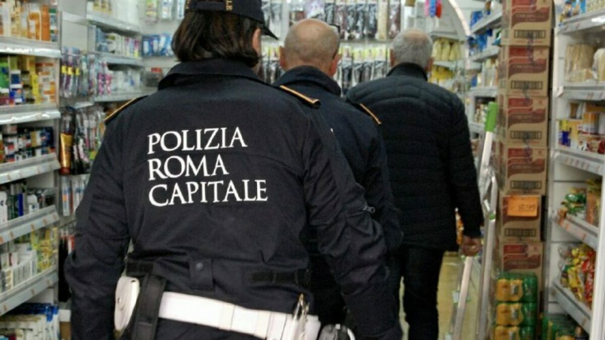 Minimarket fuori orario a Roma