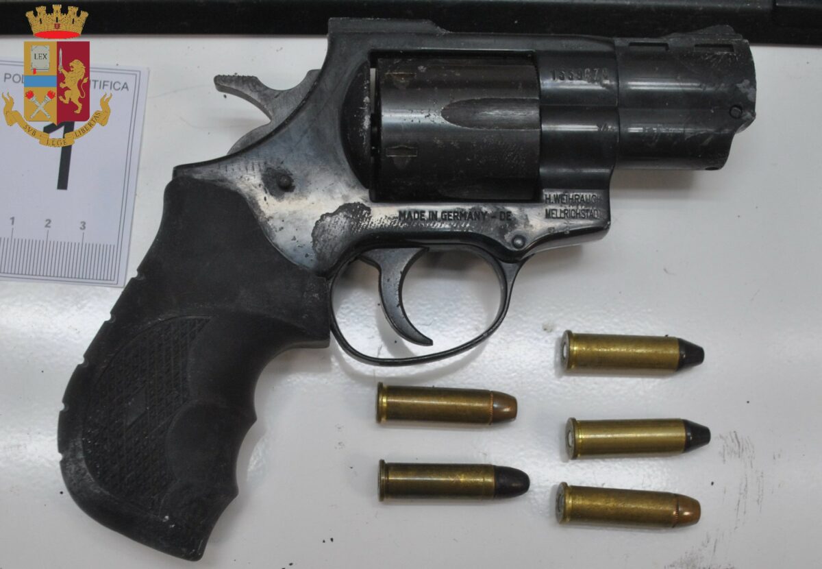Spacciatore 28enne in manette ad Anzio