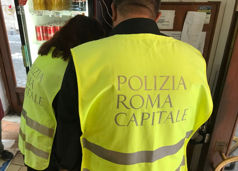 Ristorante chiuso per sporcizia
