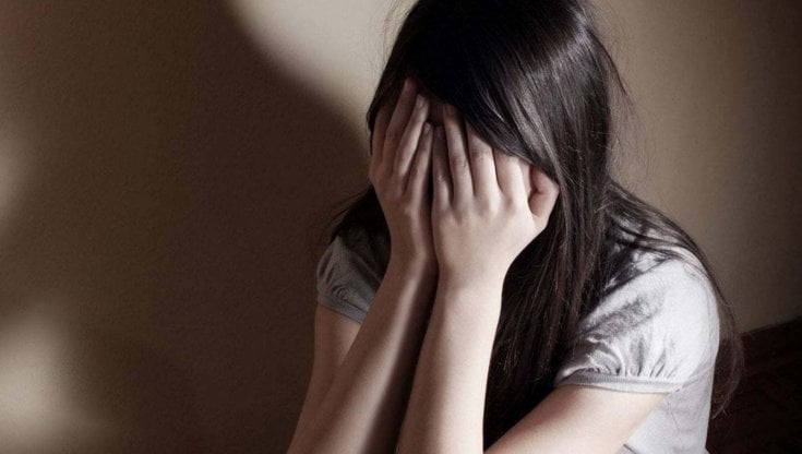Violenza sessuale per scommessa