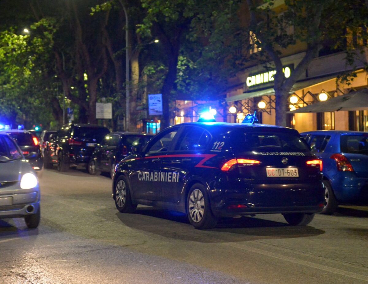 Furto di un bracciale a Campo de' Fiori: ladri rintracciati e arrestati