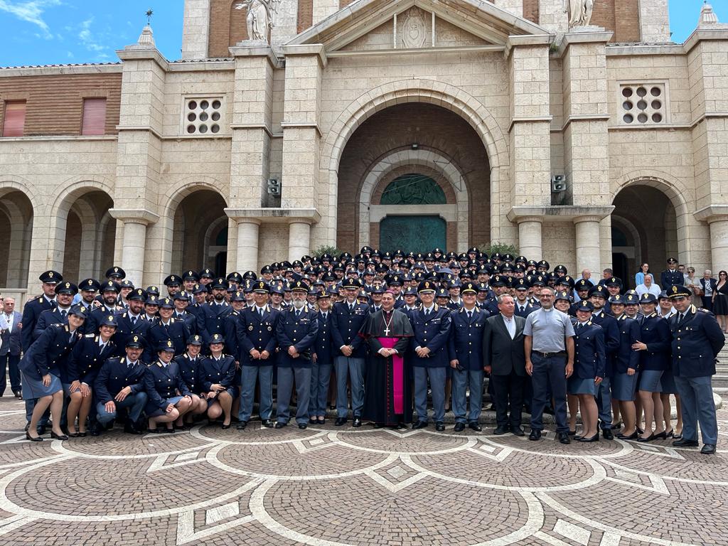 Sacramento della Cresima a Nettuno per 70 Agenti in prova
