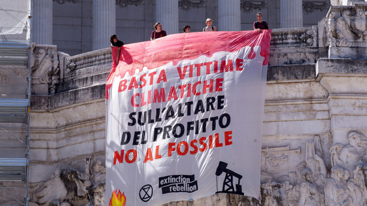 Blitz ambientalisti a Roma