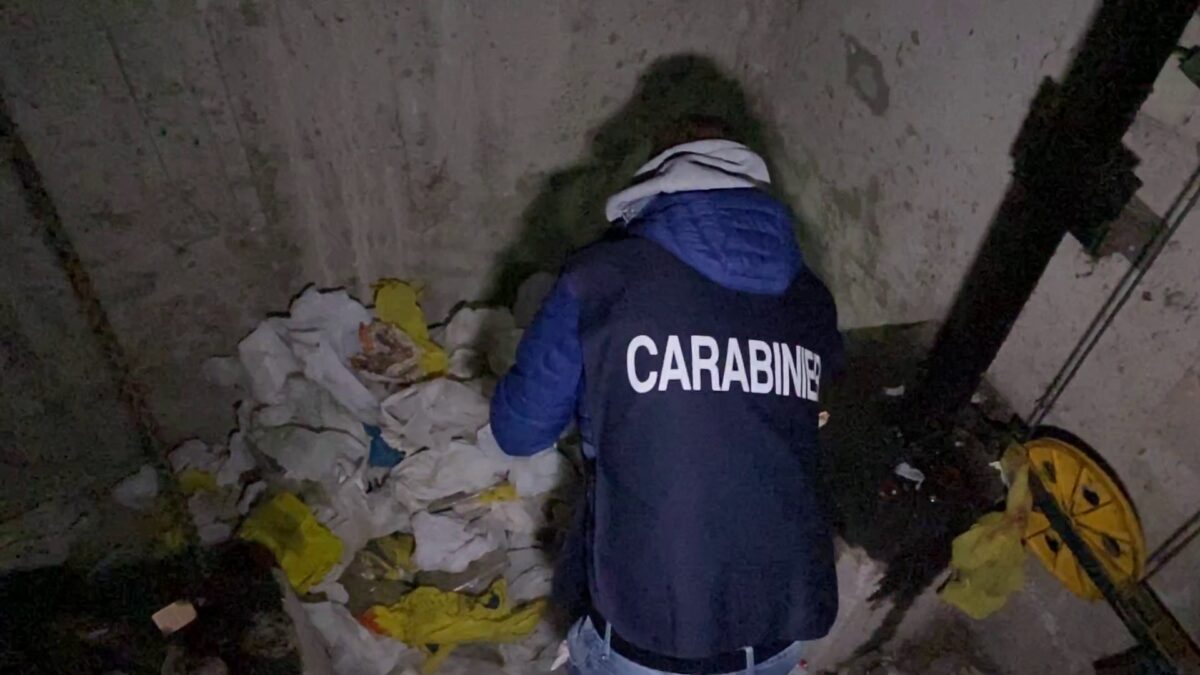 Droga e armi rinvenute a Tor Bella Monaca dai Carabinieri